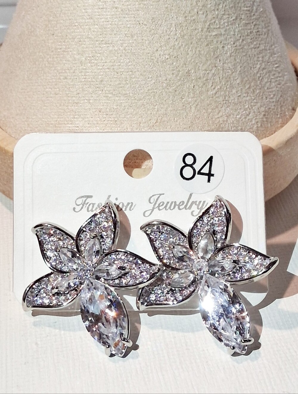 18k White Gold Plated Cubic Zirconia Flower Earrings